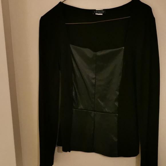 Top - Picture 4 of 4